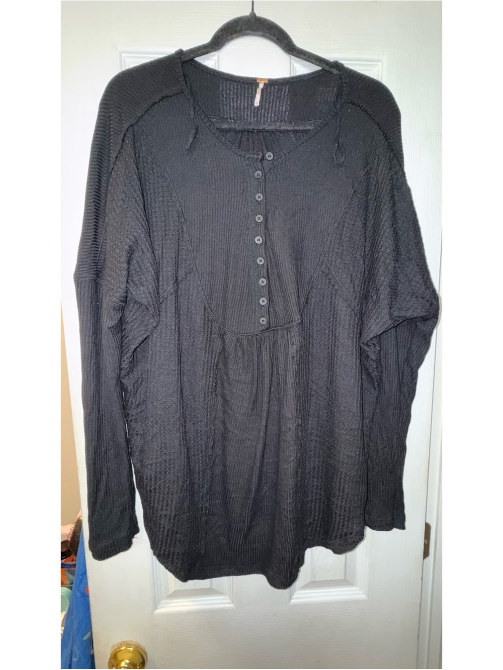 Free people Leo Henley
